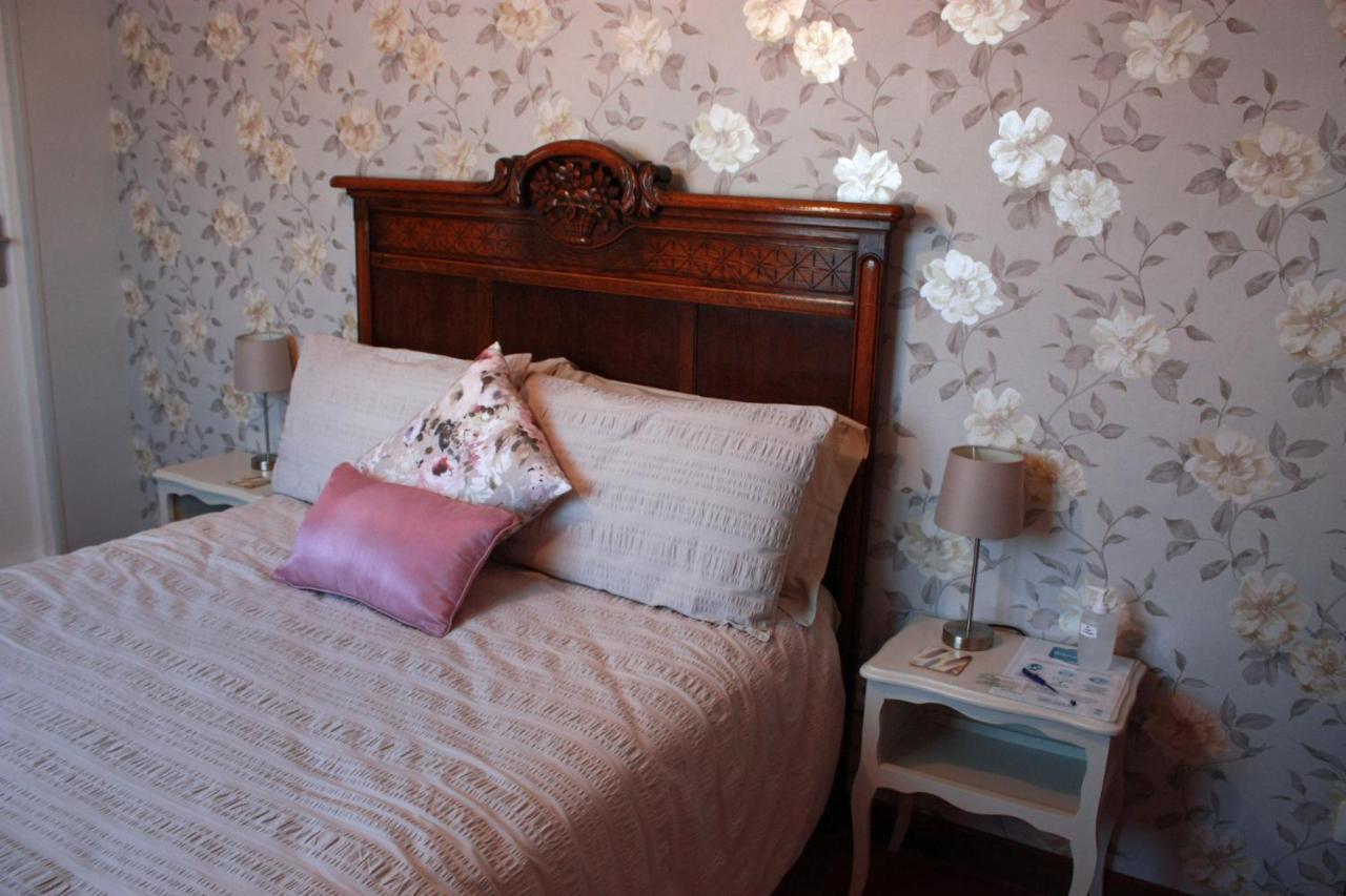 Les Camelias Bed and Breakfast Binic Εξωτερικό φωτογραφία