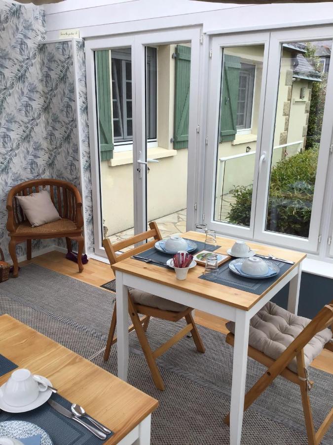 Les Camelias Bed and Breakfast Binic Εξωτερικό φωτογραφία