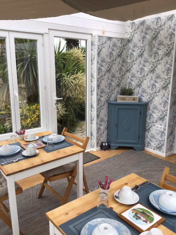 Les Camelias Bed and Breakfast Binic Εξωτερικό φωτογραφία