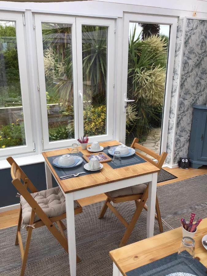 Les Camelias Bed and Breakfast Binic Εξωτερικό φωτογραφία